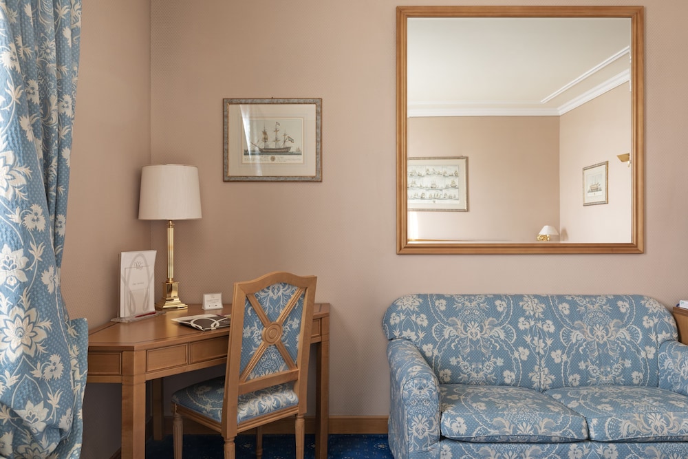 Classic twin room - Photo 5