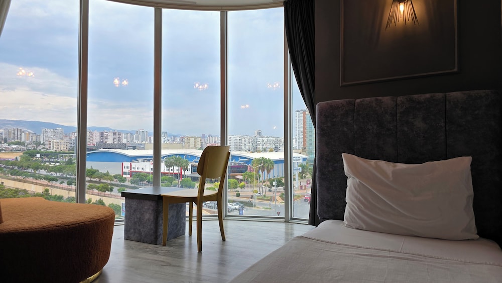 Comfort Suite, City View photo 3