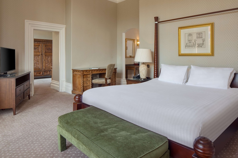 Executive Room, 1 Double Bed, Non Smoking - Photo 2