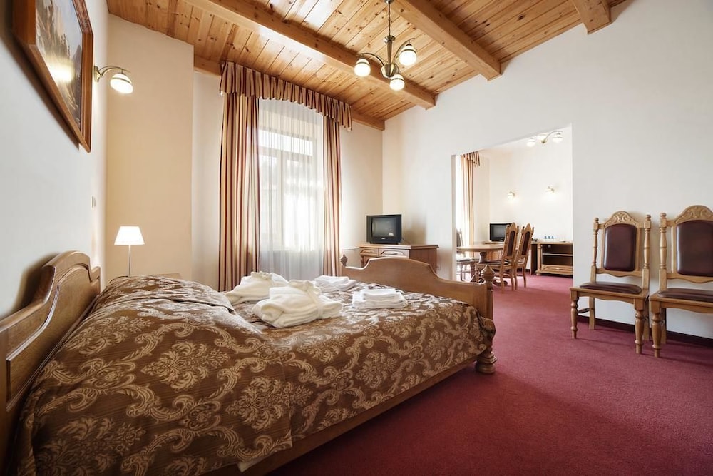 Classic Triple Room photo 1