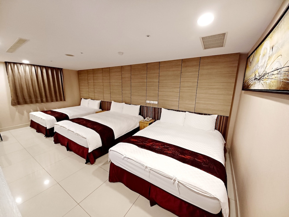Economy Room