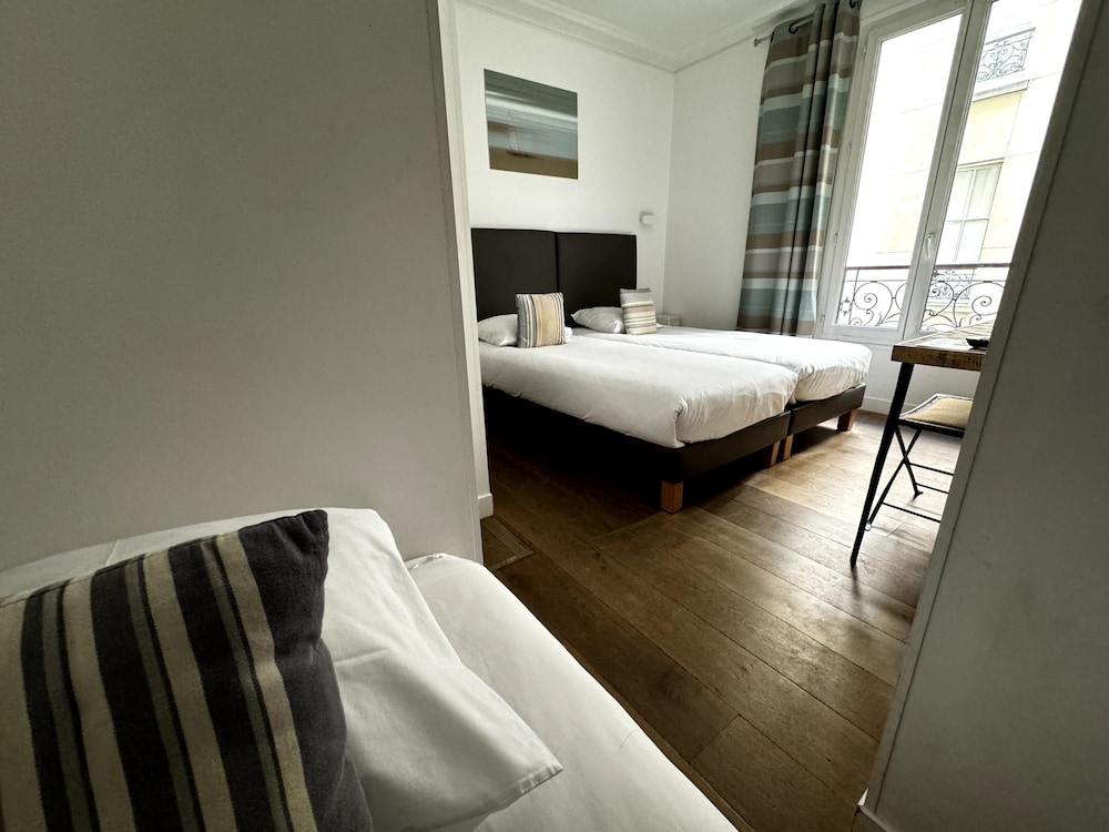 Superior Room 2, Twin beds 2 persons photo 2