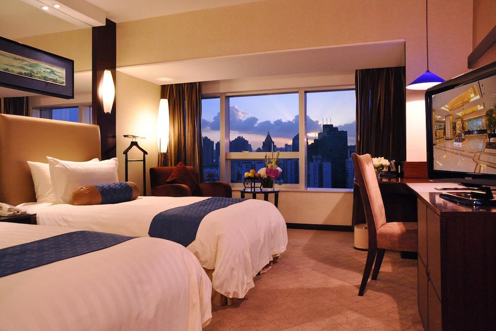 Mooncake Deluxe Room