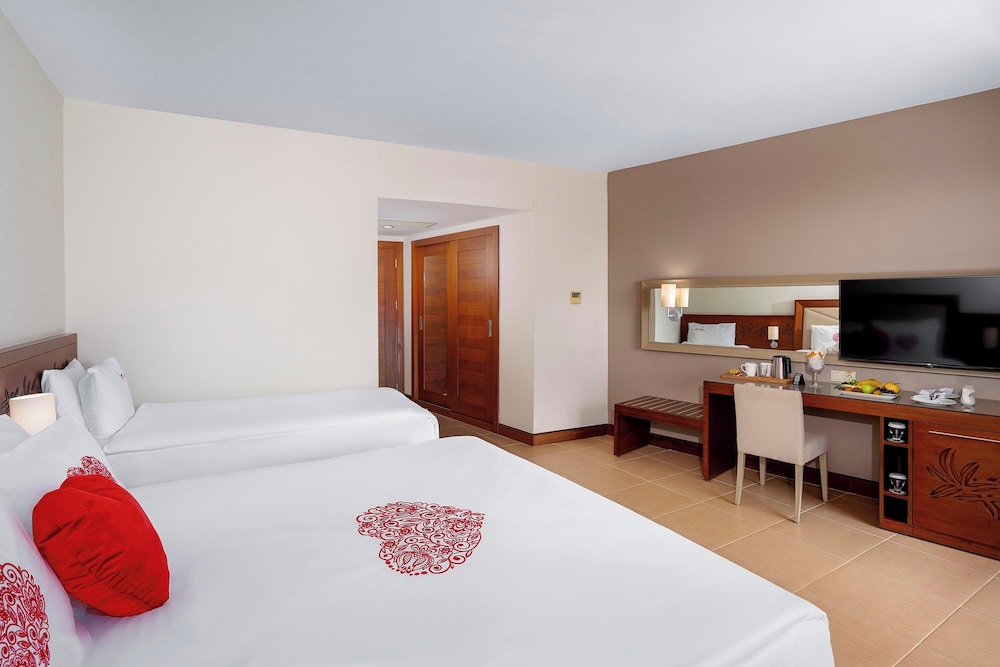Honeymoon Room with Sea View photo 1