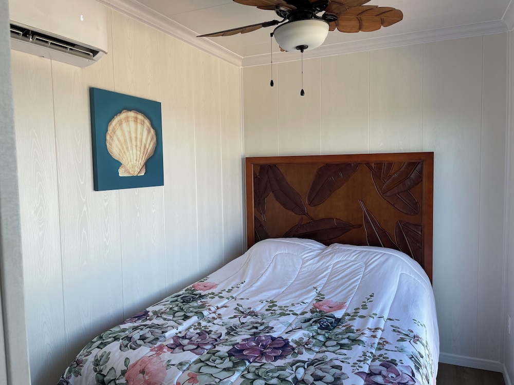 Economy Suite, Sea View photo 1