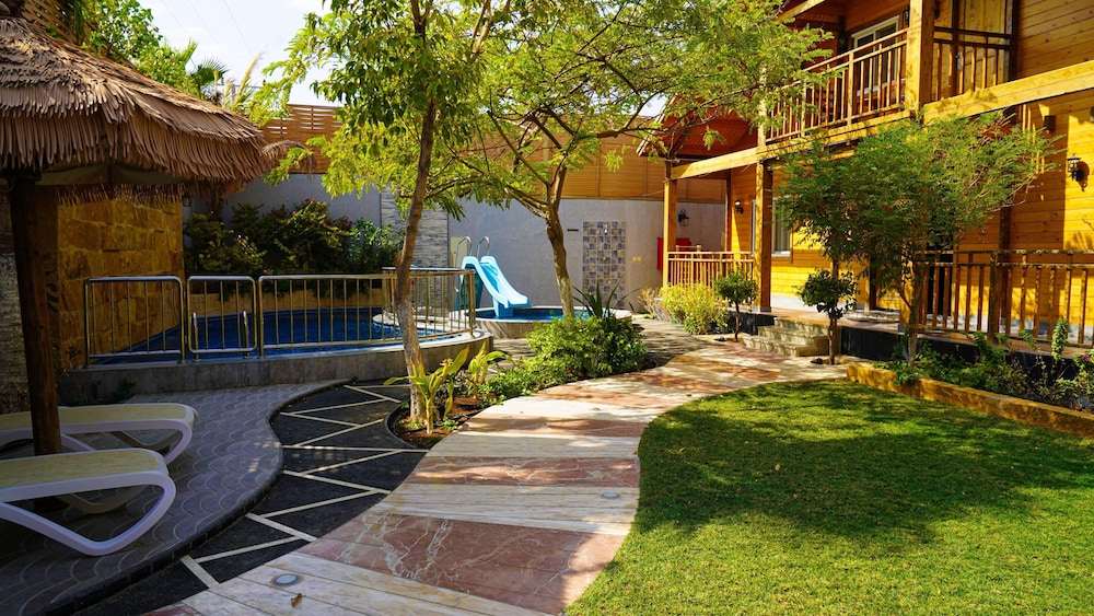 Superior Villa, Patio