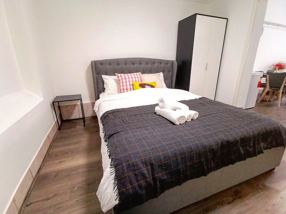 Comfort Studio Suite, 1 Queen Bed with Sofa bed photo 2