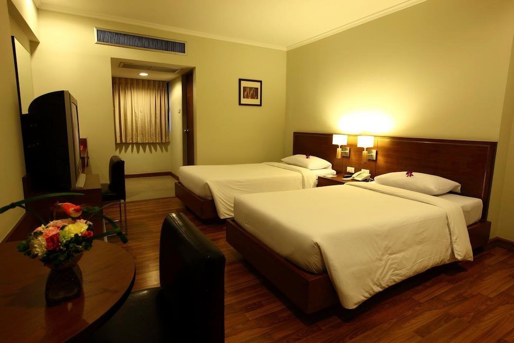 Superior Double or Twin Room photo 3