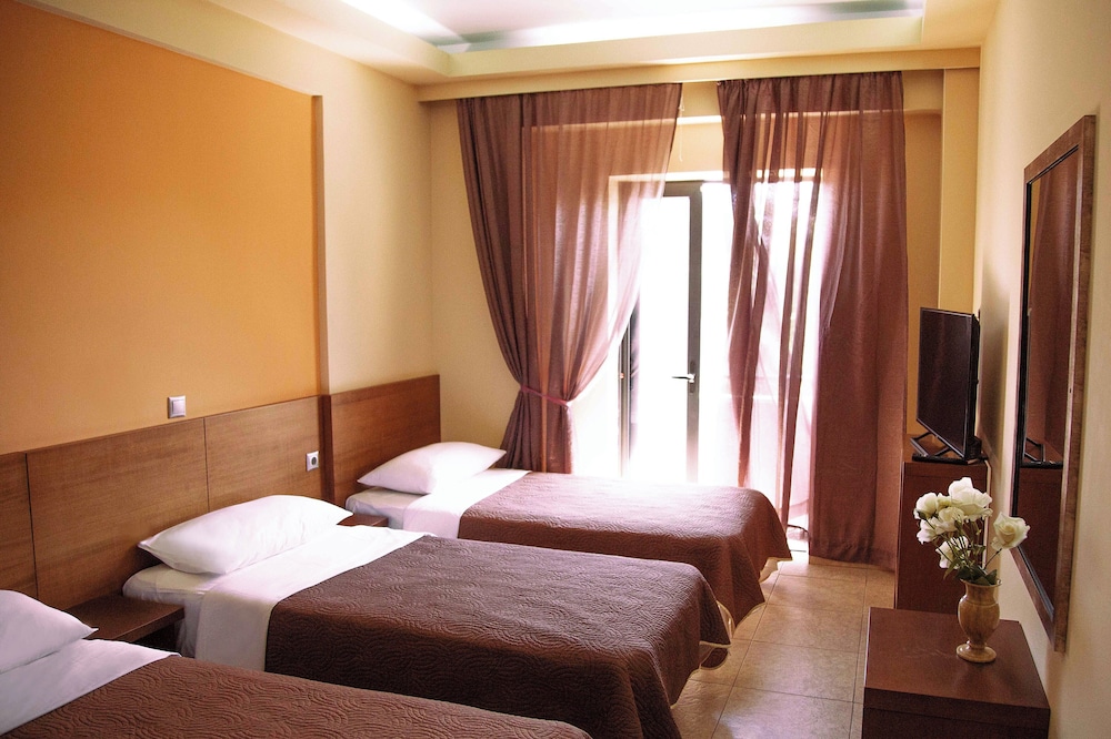 Triple Room photo 1