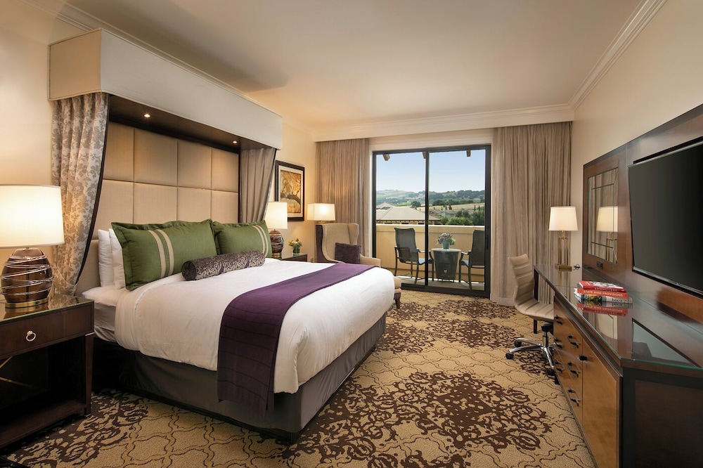 Room, 1 King Bed (Reserve) - Photo 1