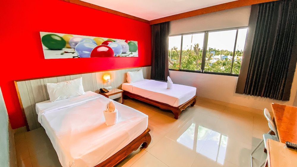 Standard Twin Room, 1 Bedroom, Non Smoking photo 2