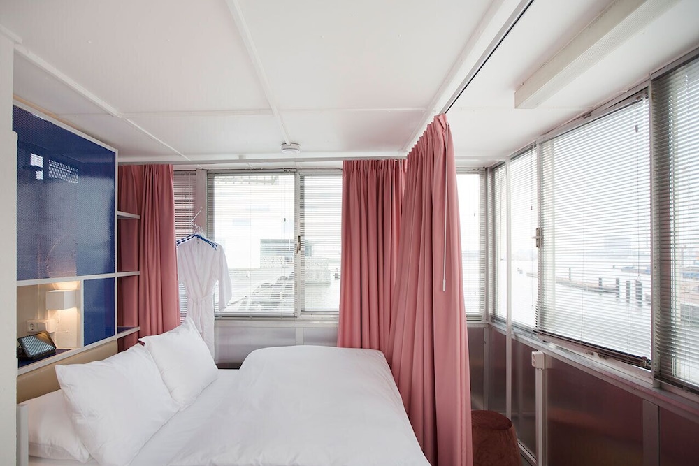 Apartment, 1 Double Bed, River View photo 1