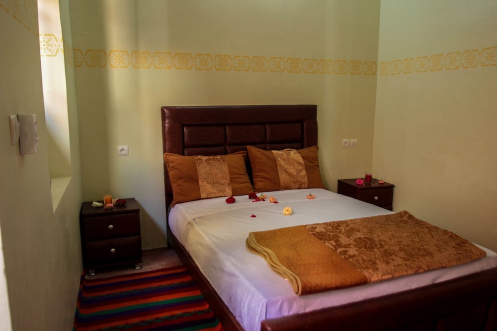 Economy Double Room - Photo 1