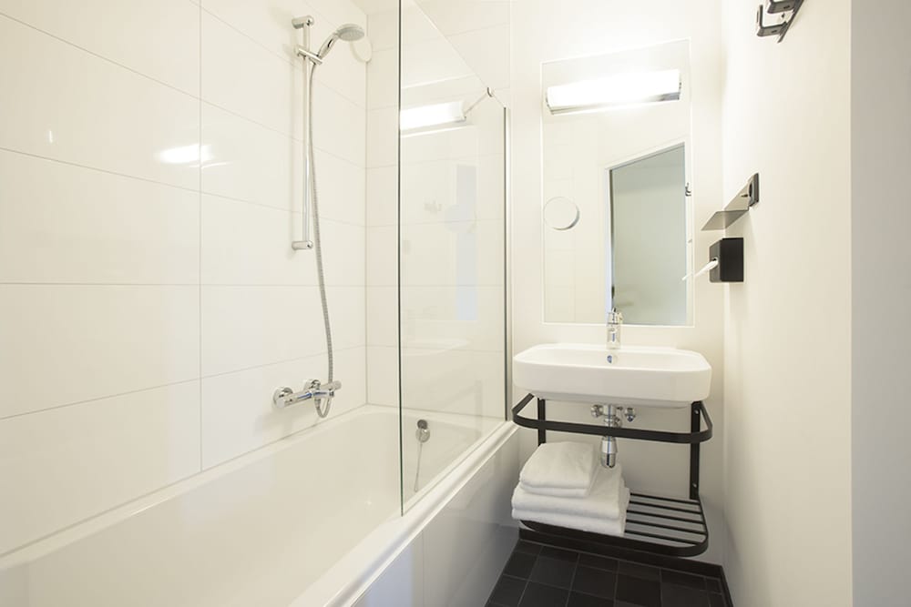 Double Room (Medium) photo 2