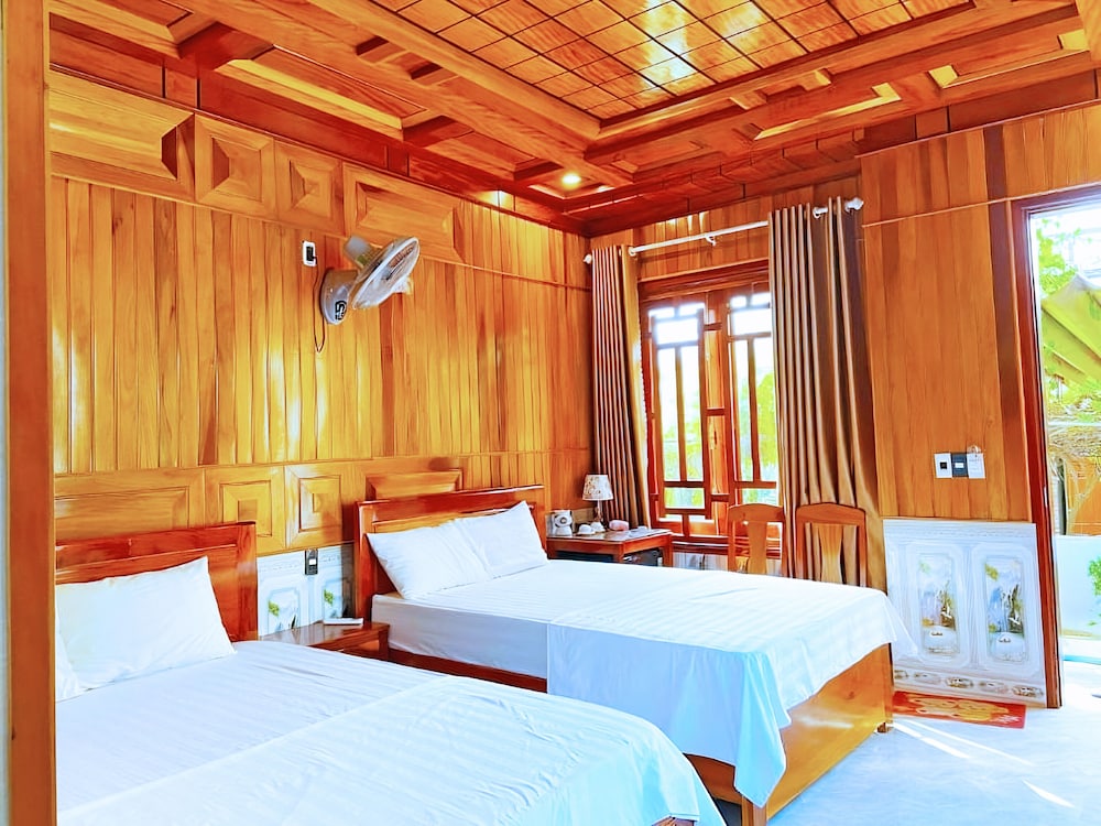 Deluxe Quadruple Room photo 2