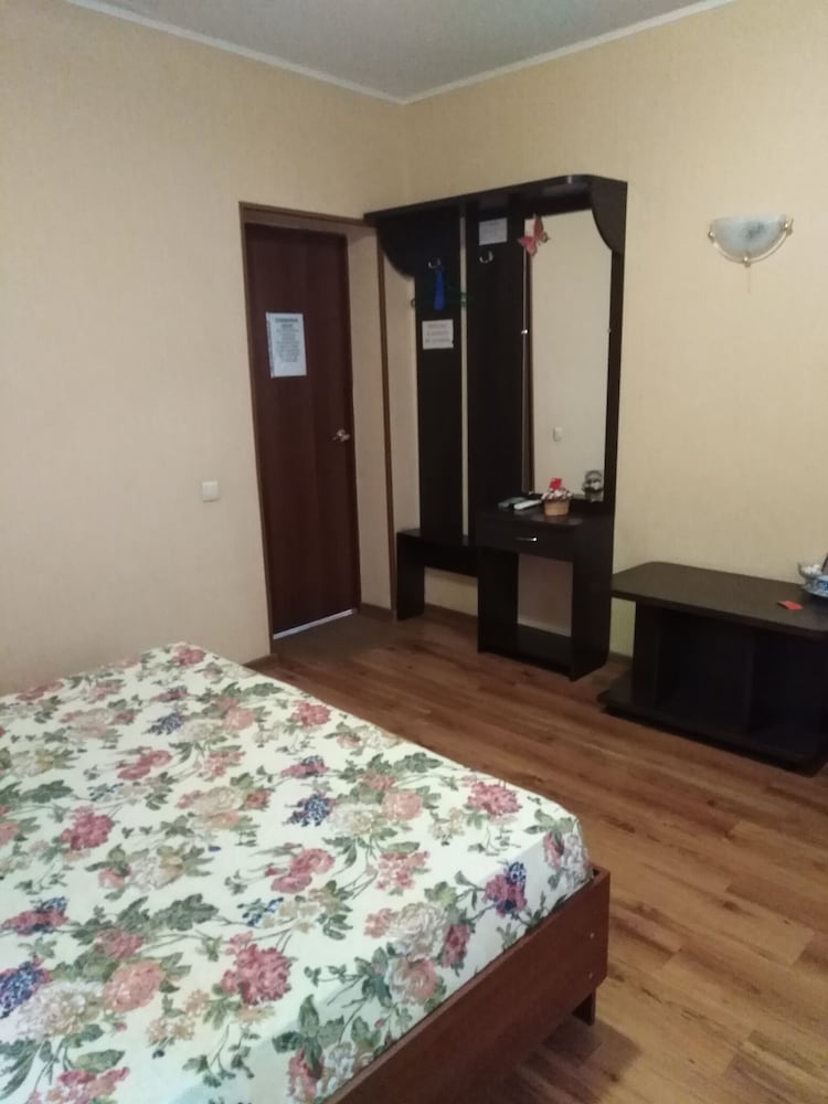 Budget Double Room photo 2