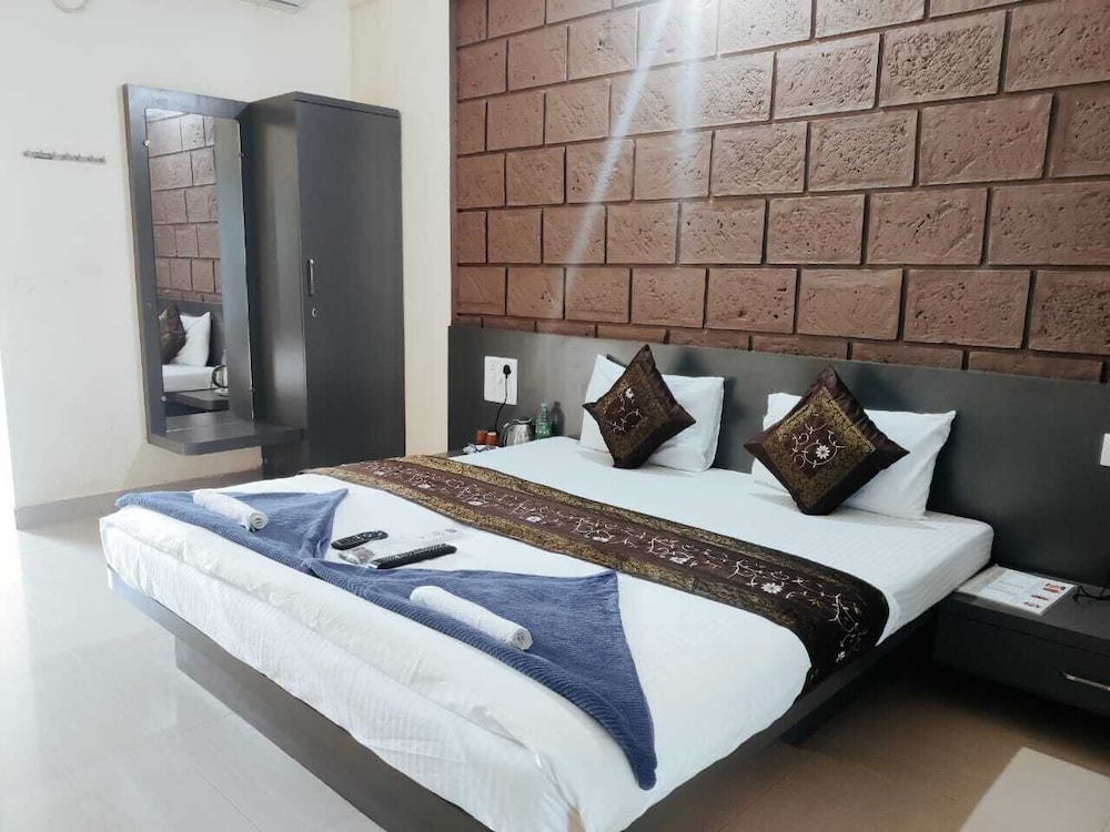 Superior Room - Photo 8
