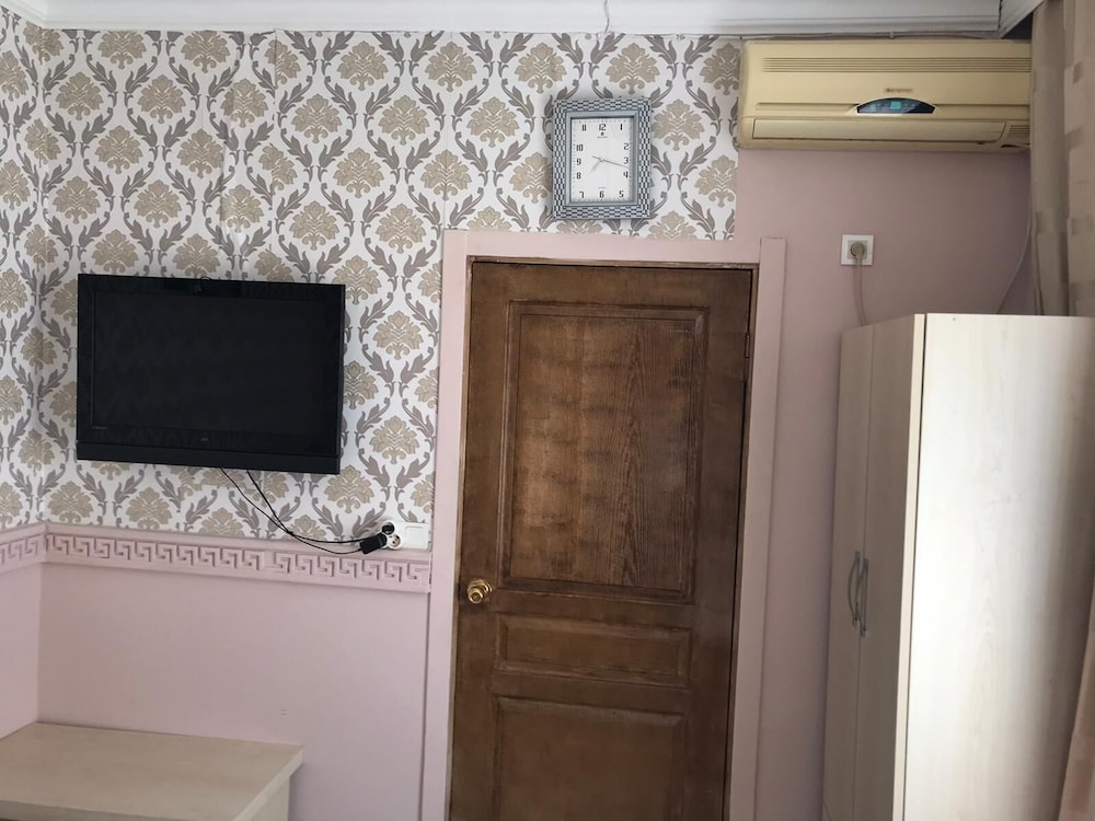 Standard Twin Room photo 3