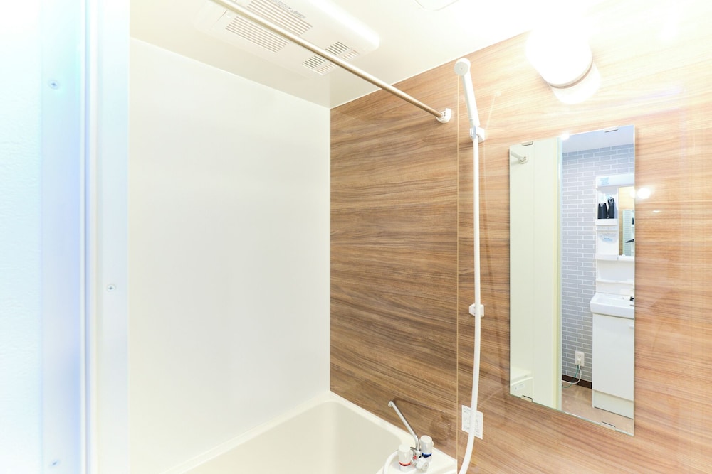B (2-person Accomodation), Non Smoking thumbnail 5