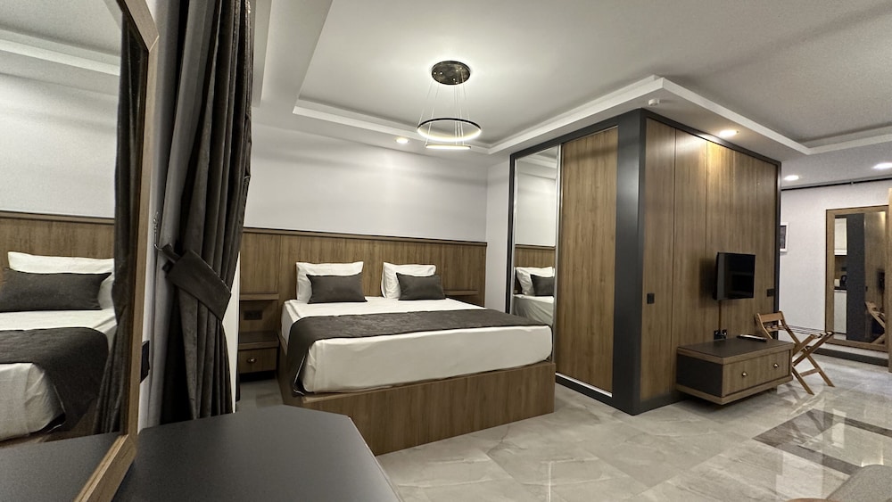 Comfort Room, 1 Queen Bed with Sofa bed