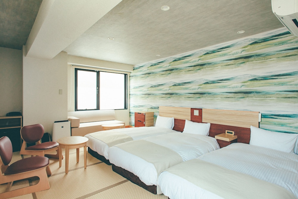 Deluxe Triple Room photo 1