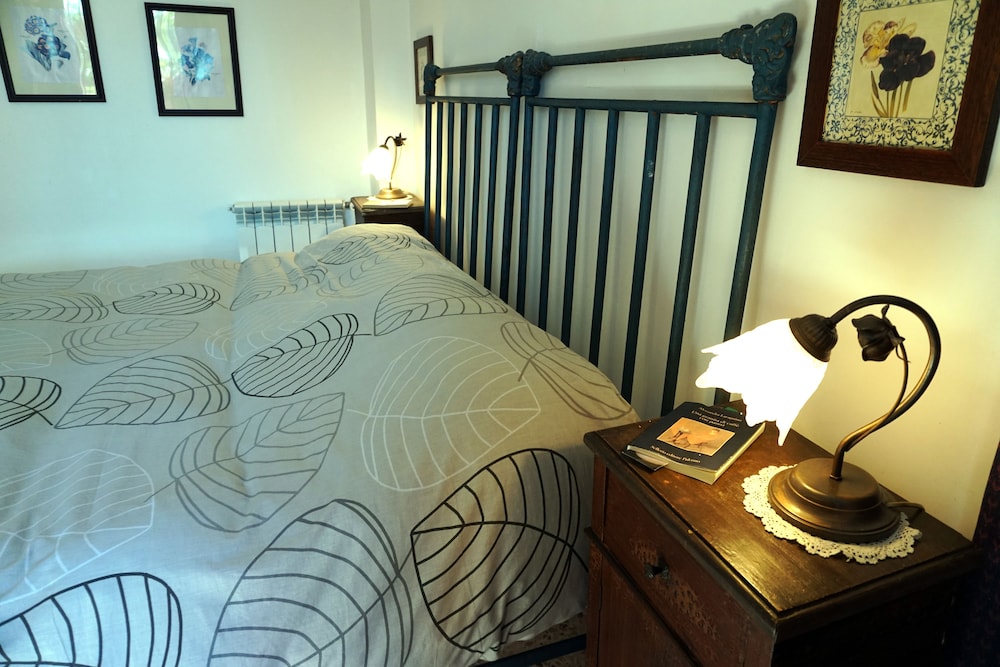 Standard Double or Twin Room, 1 Bedroom, Courtyard View photo 1