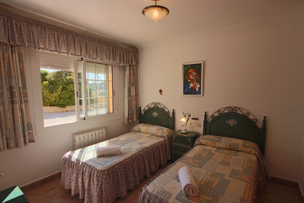 Villa (varias habitaciones)