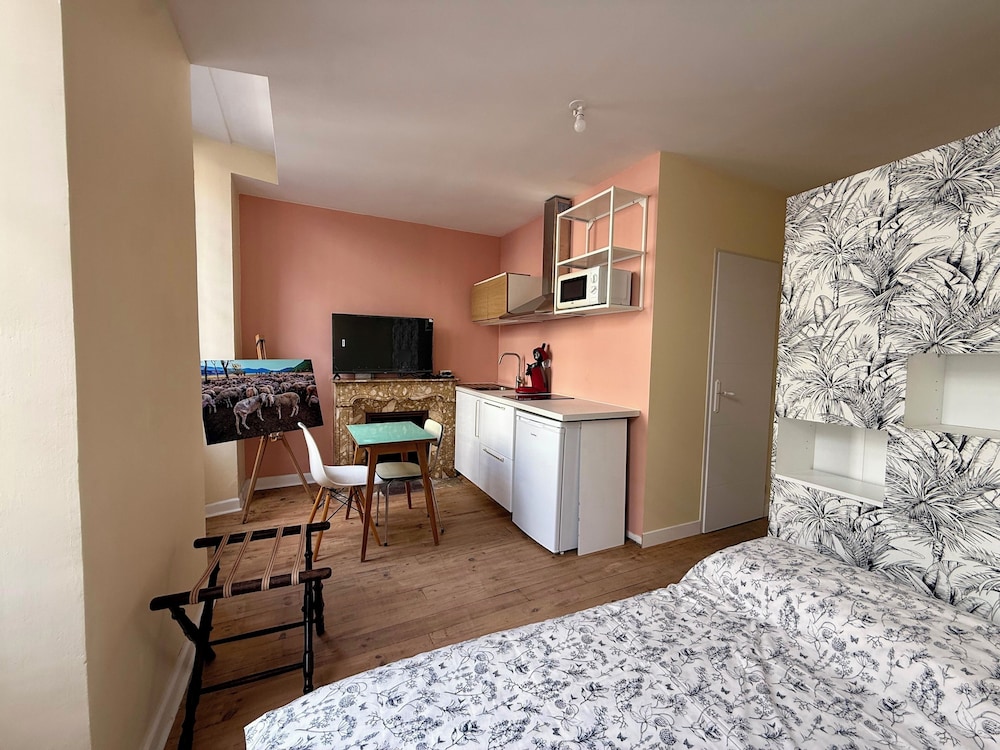 Superior Apartment, Garden View