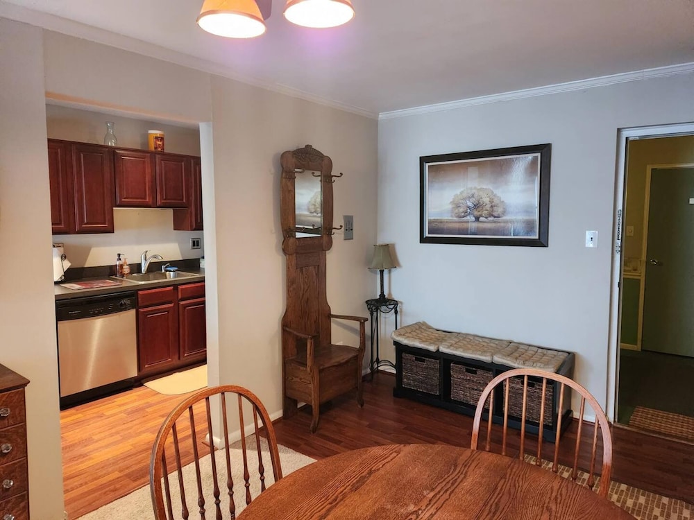 Beautiful Apt, Woffice Area 2br, Long Term, Billede 8