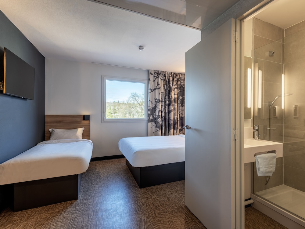 Triple Room - Photo 6