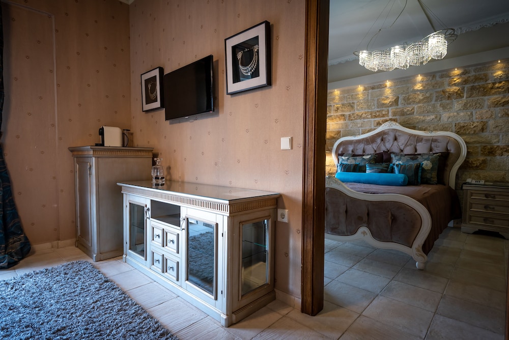Family Suite photo 2