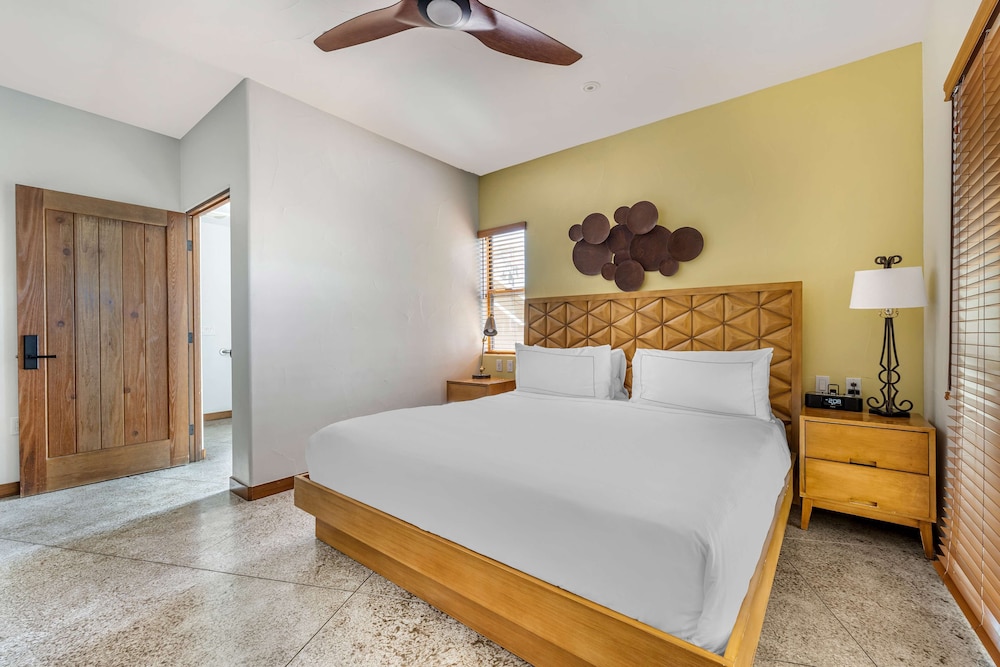 3 BEDROOMS CASITA WITH 2 KING AND 2 TWIN BEDS - Photo 1
