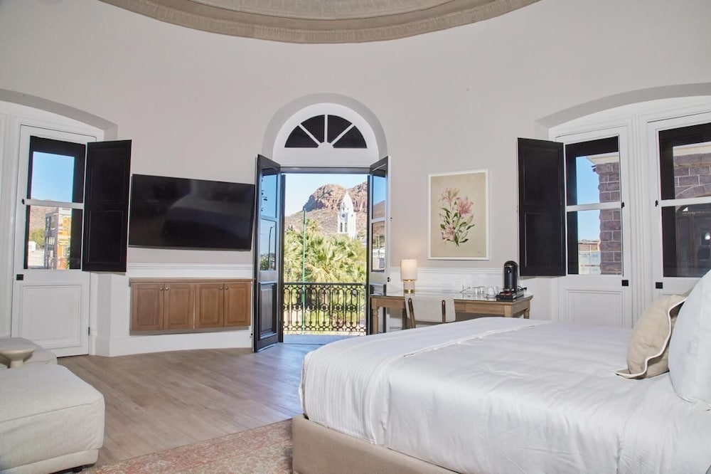 Exclusive Room