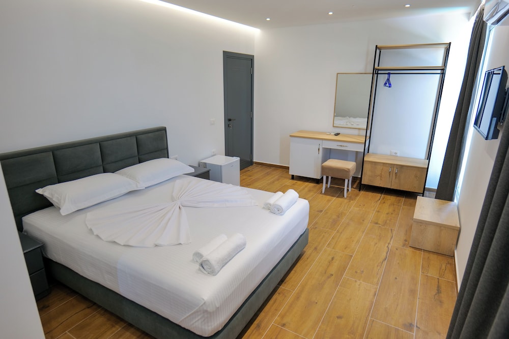 Deluxe Studio Suite, 2 Bedrooms, Sea View