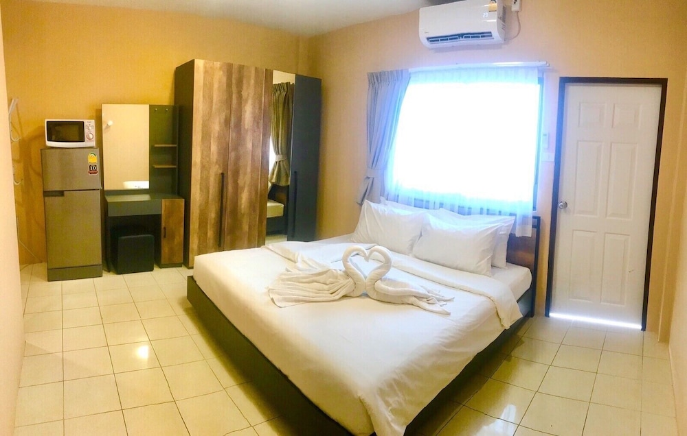 Superior Room, 1 King Bed