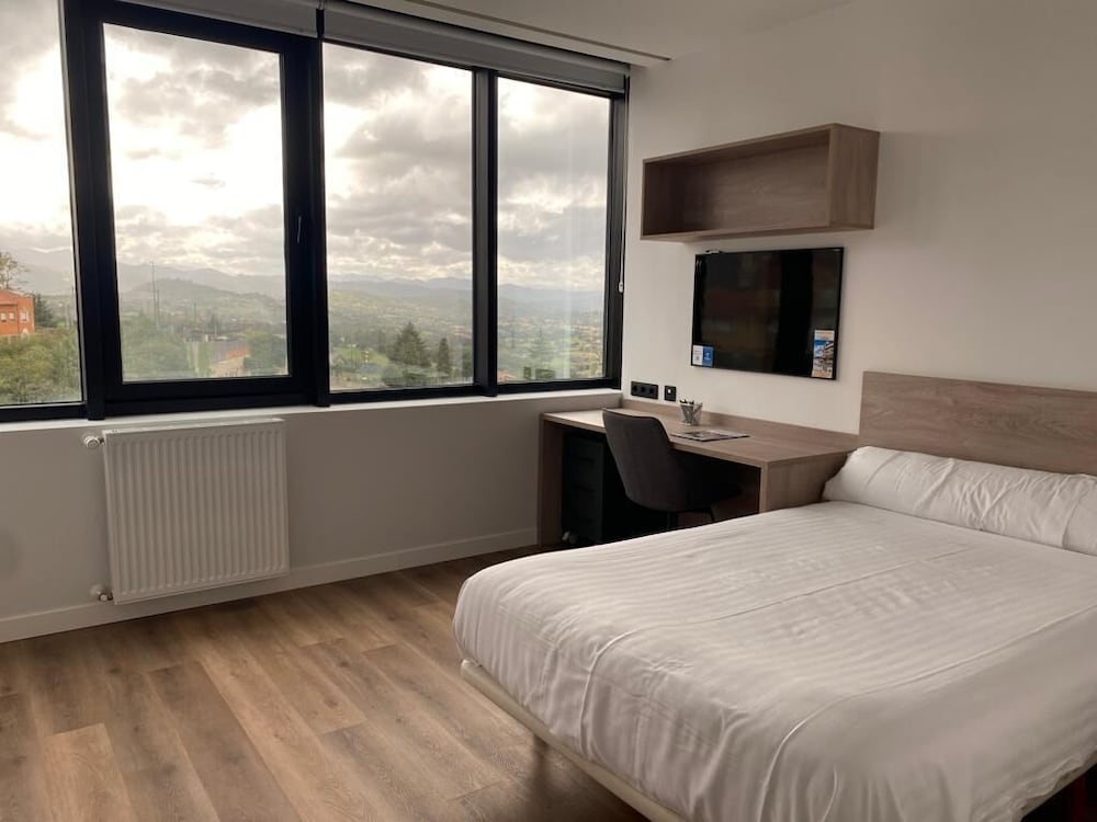 Habitación Doble Básica o con Dos Camas