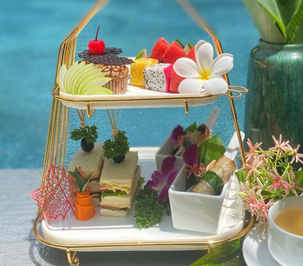 Executive Twin Balcony Pool View with Daily Afternoon Tea