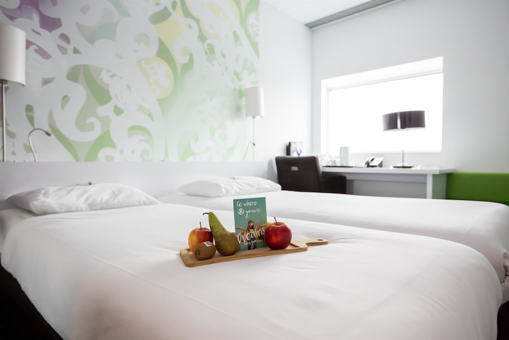 Executive Room, 2 Twin Beds photo 2
