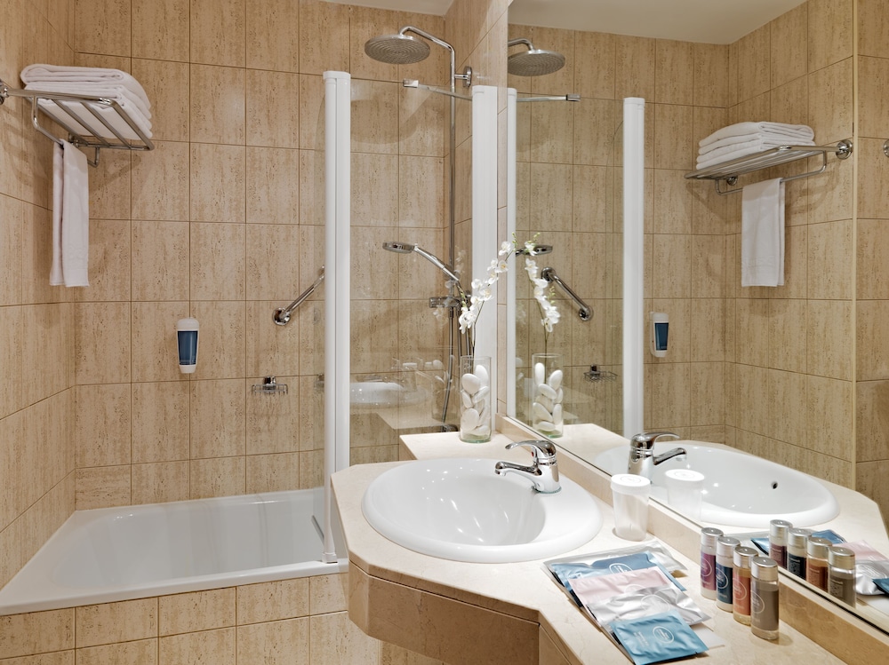 Superior Room - Photo 3