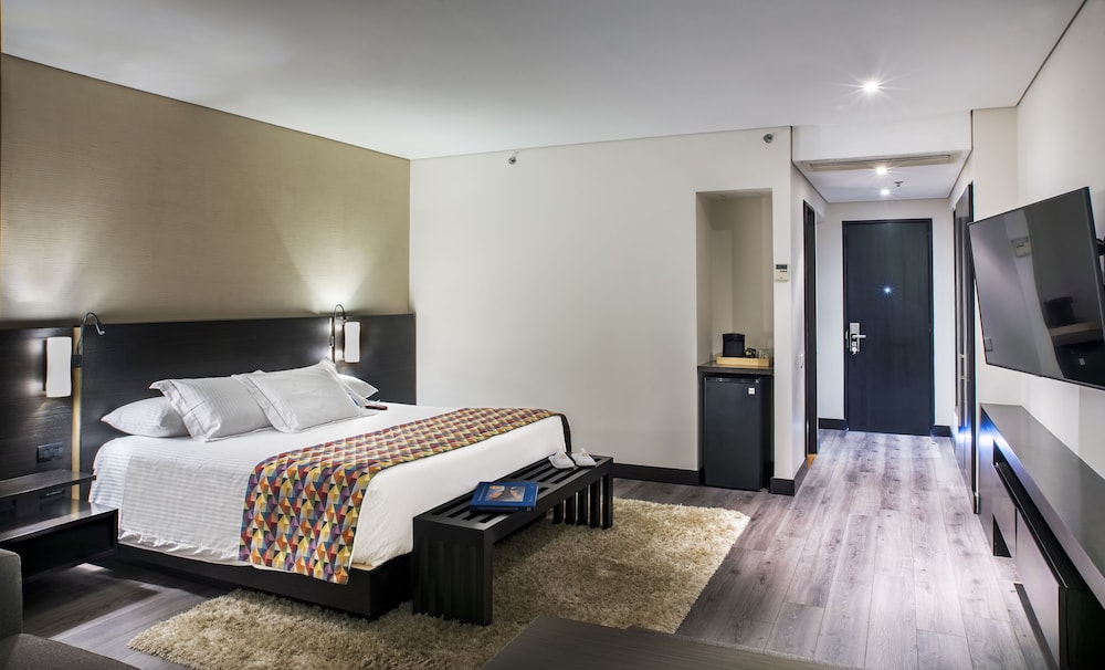 Premium Room, 1 King Bed
