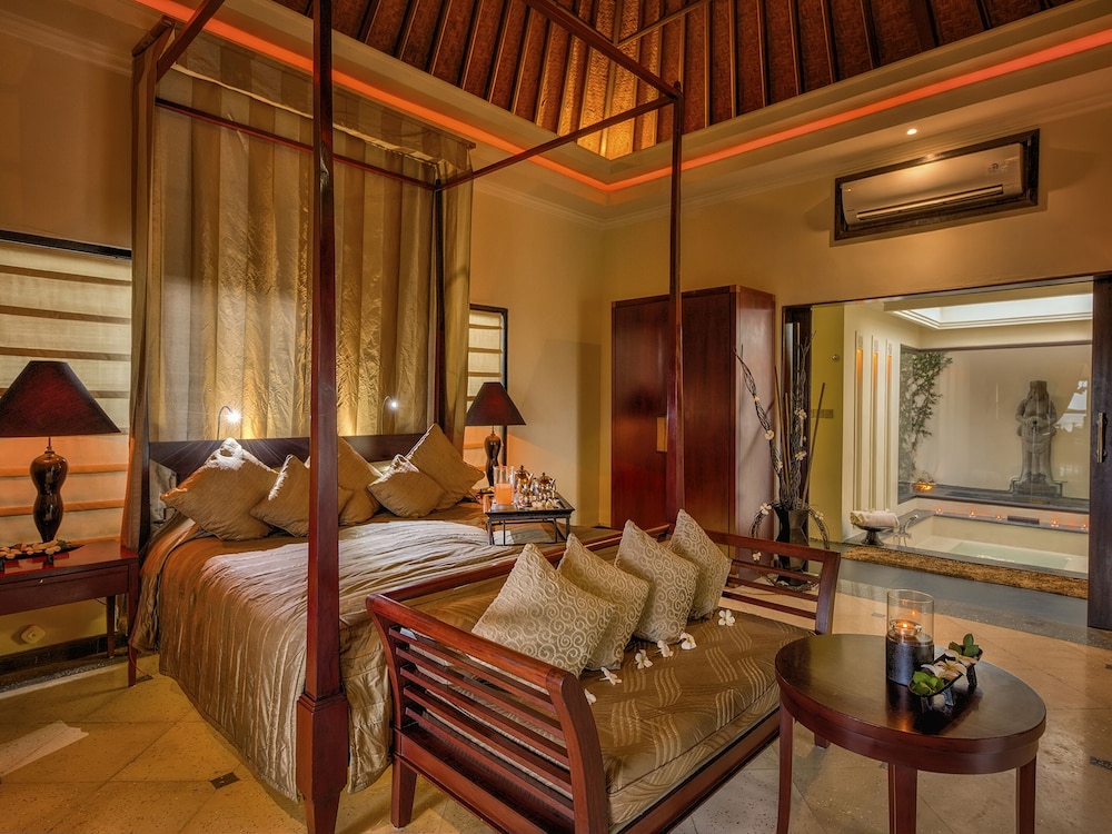 Villa, 6 Bedrooms photo 1