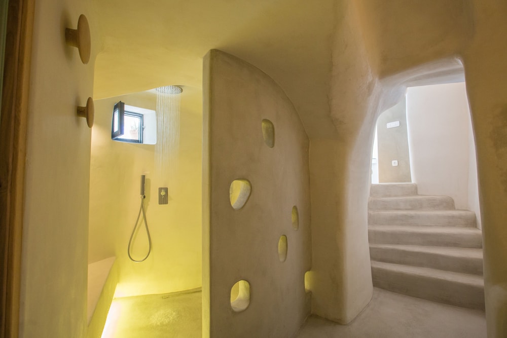 Chic Suite, Outdoor Jacuzzi, Caldera View - Photo 11