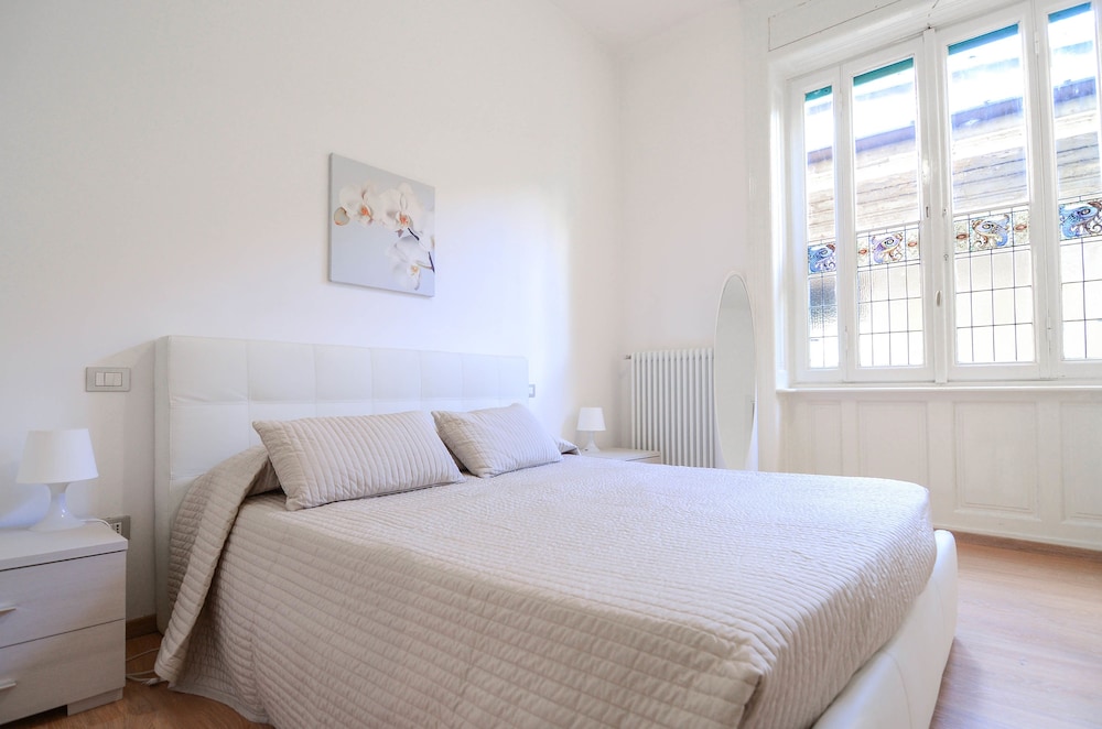 Deluxe Apartment, Lake View (Salita Genazzini n. 4)