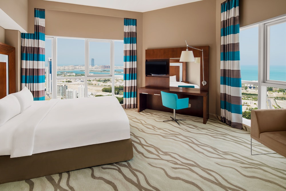 Executive Suite, 1 Double Bed with Sofa bed photo 2