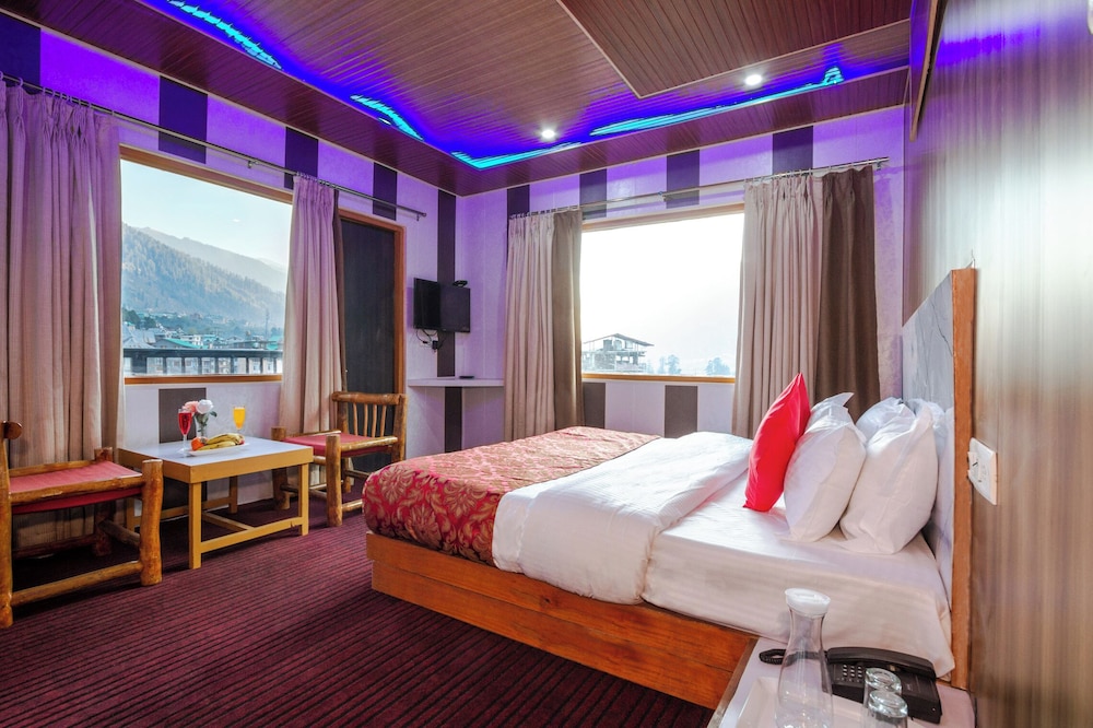 Premium Single Room