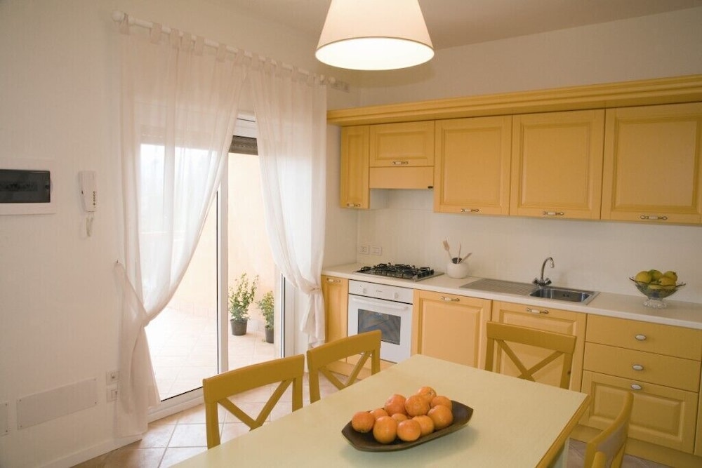 Family Duplex, 3 Bedrooms, Bathtub photo 1