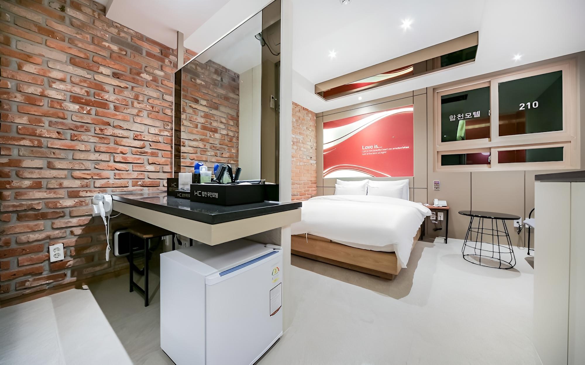 Room (1 Room per 1 Parking - Red Diamond (N) photo 1