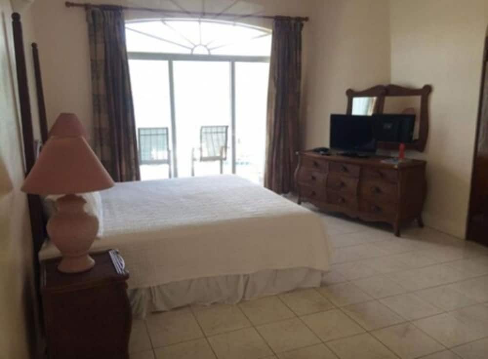 Suite, Balcony, Sea View (3 Beds)