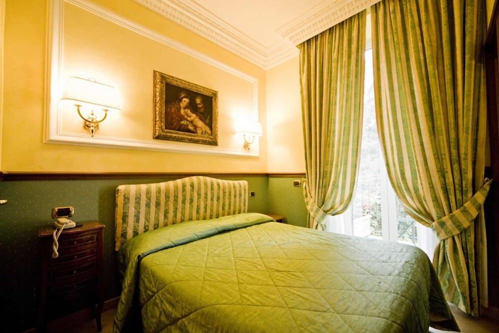 Classic Room, Balcony photo 3