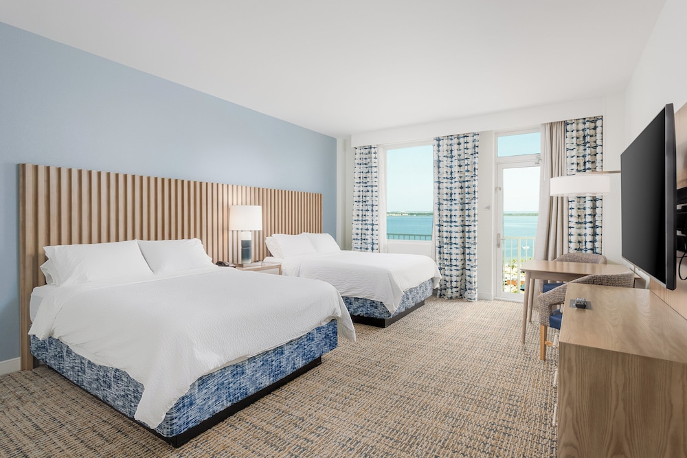Standard Room, 2 Queen Beds, Accessible, Balcony - Photo 7